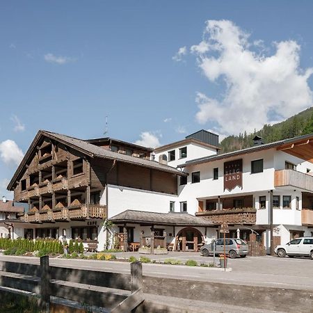 Hotel Bergland Cadipietra Extérieur photo