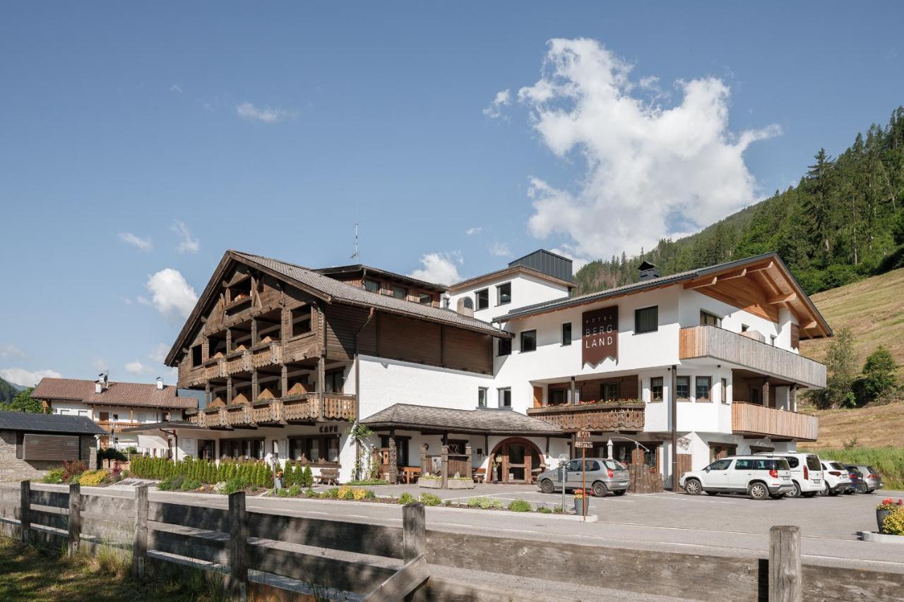 Hotel Bergland Cadipietra Extérieur photo